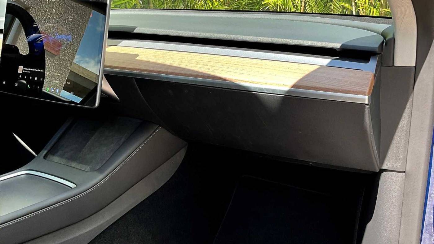 2023 Tesla Model Y 7SAYGAEE1PF939780