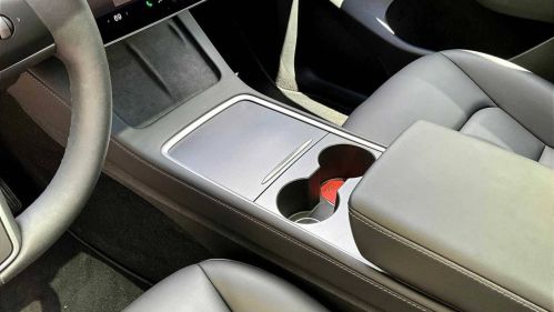 2023 Tesla Model Y 7SAYGAEE1PF939780