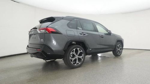 2025 Toyota RAV4 Plug-In Hybrid JTMEB3FV3SD257282
