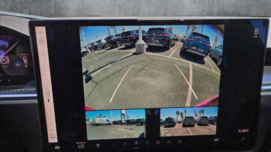 2023 Tesla Model X 7SAXCBE66PF412095