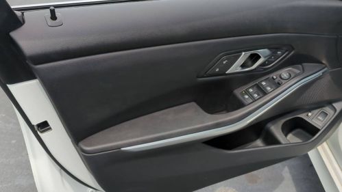 2024 BMW 3 Series - Images - 12
