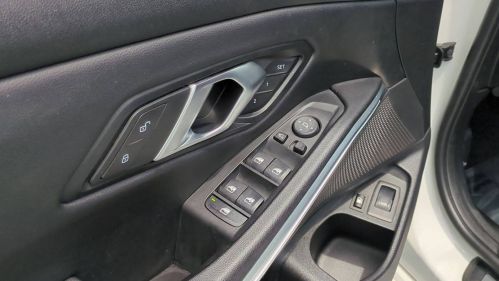 2024 BMW 3 Series - Images - 13