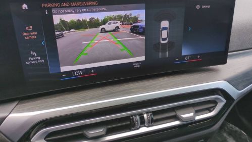 2024 BMW 3 Series - Images - 23