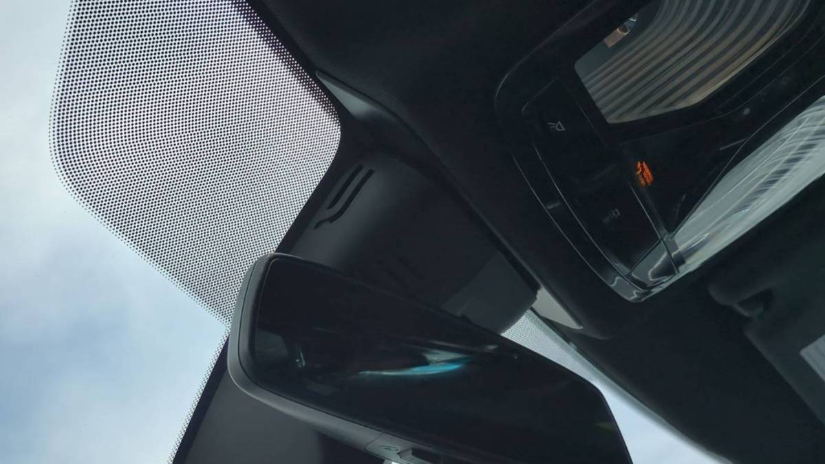 2024 BMW 3 Series - Images - 25