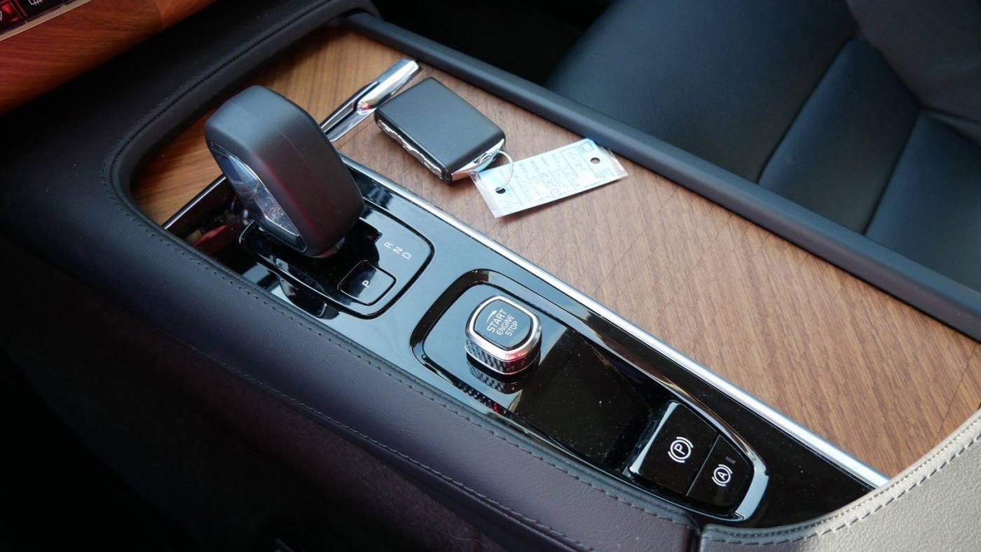 2023 Volvo XC90 YV4H60CW8P1953669