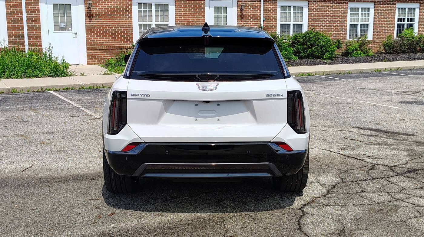 2025 Cadillac OPTIQ 3GYK3GMR3SS208428