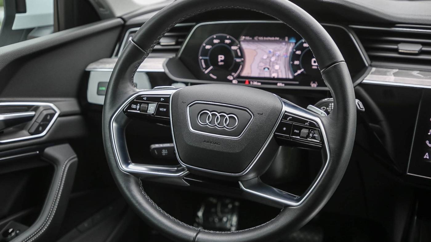 2022 Audi e-tron WA1AAAGE0NB013992