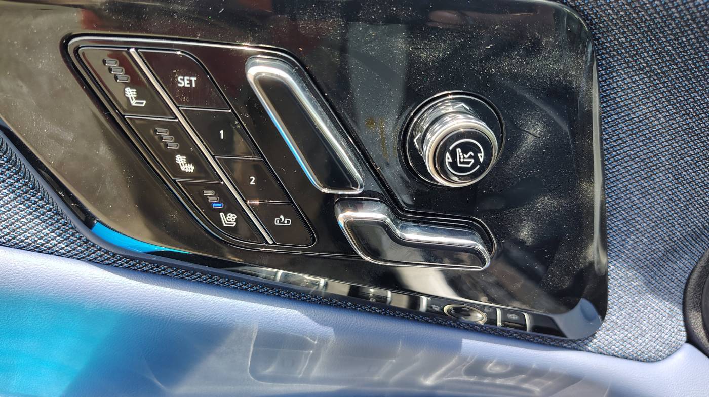 2025 Cadillac OPTIQ 3GYK3GMR3SS208428