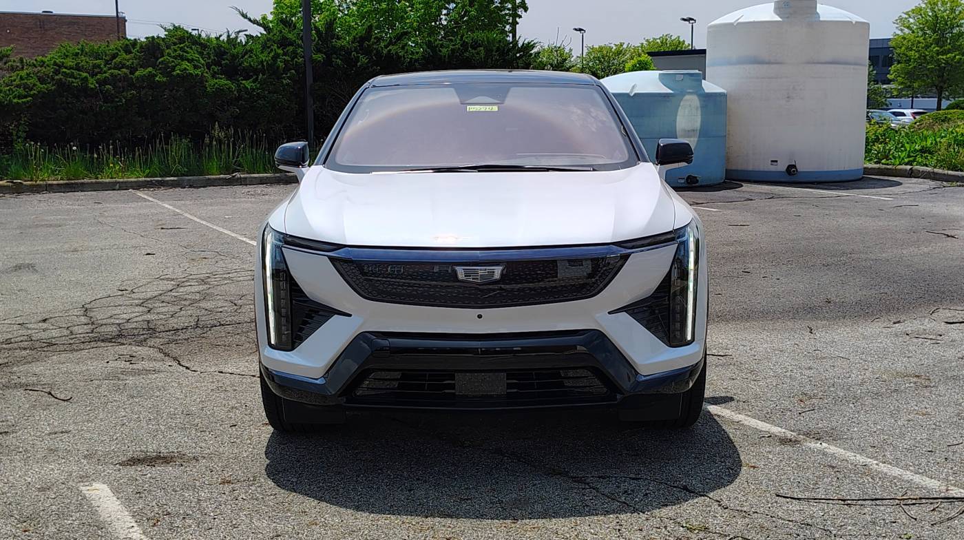 2025 Cadillac OPTIQ 3GYK3GMR3SS208428