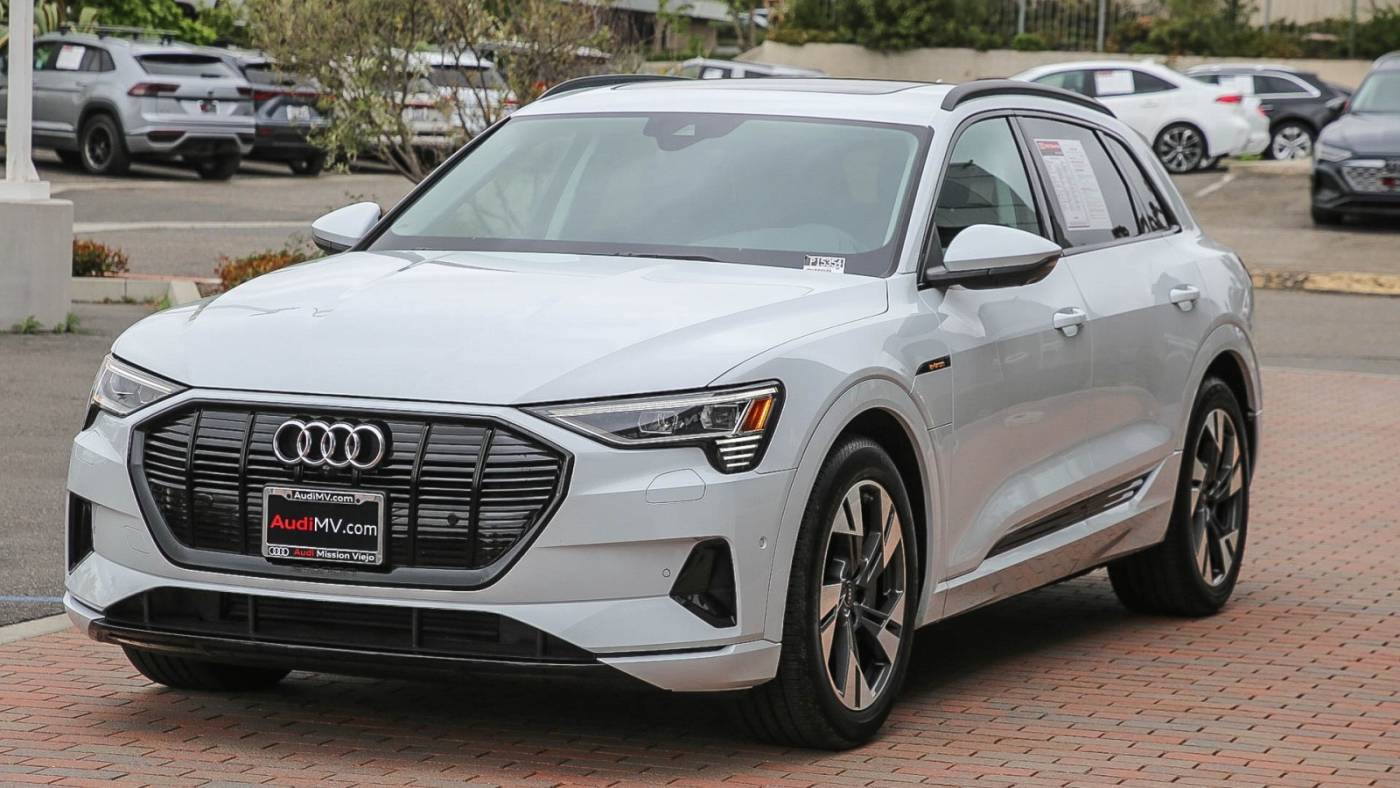 2022 Audi e-tron WA1AAAGE0NB013992