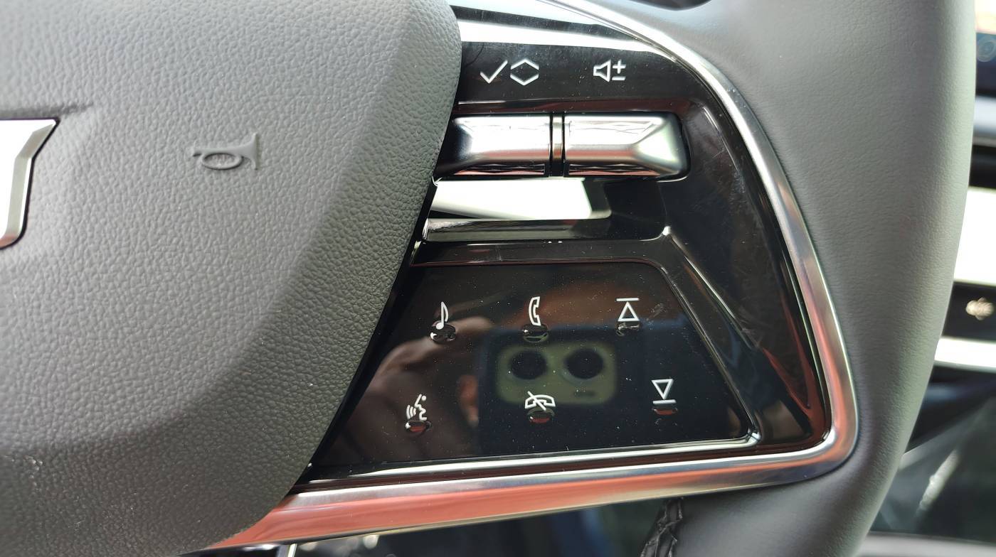 2025 Cadillac OPTIQ 3GYK3GMR3SS208428