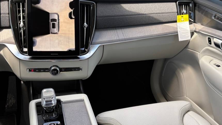 2025 Volvo XC90 YV4H60PG8S1375312