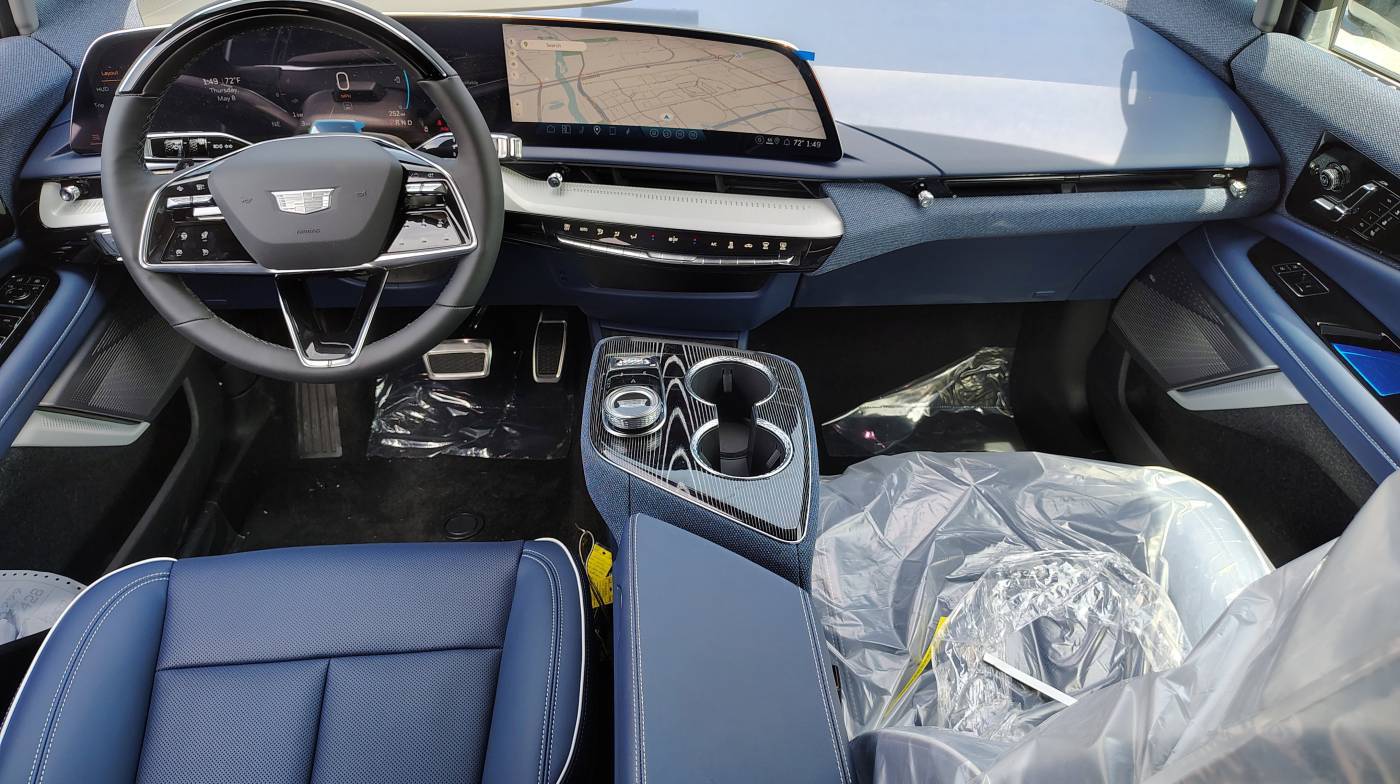 2025 Cadillac OPTIQ 3GYK3GMR3SS208428