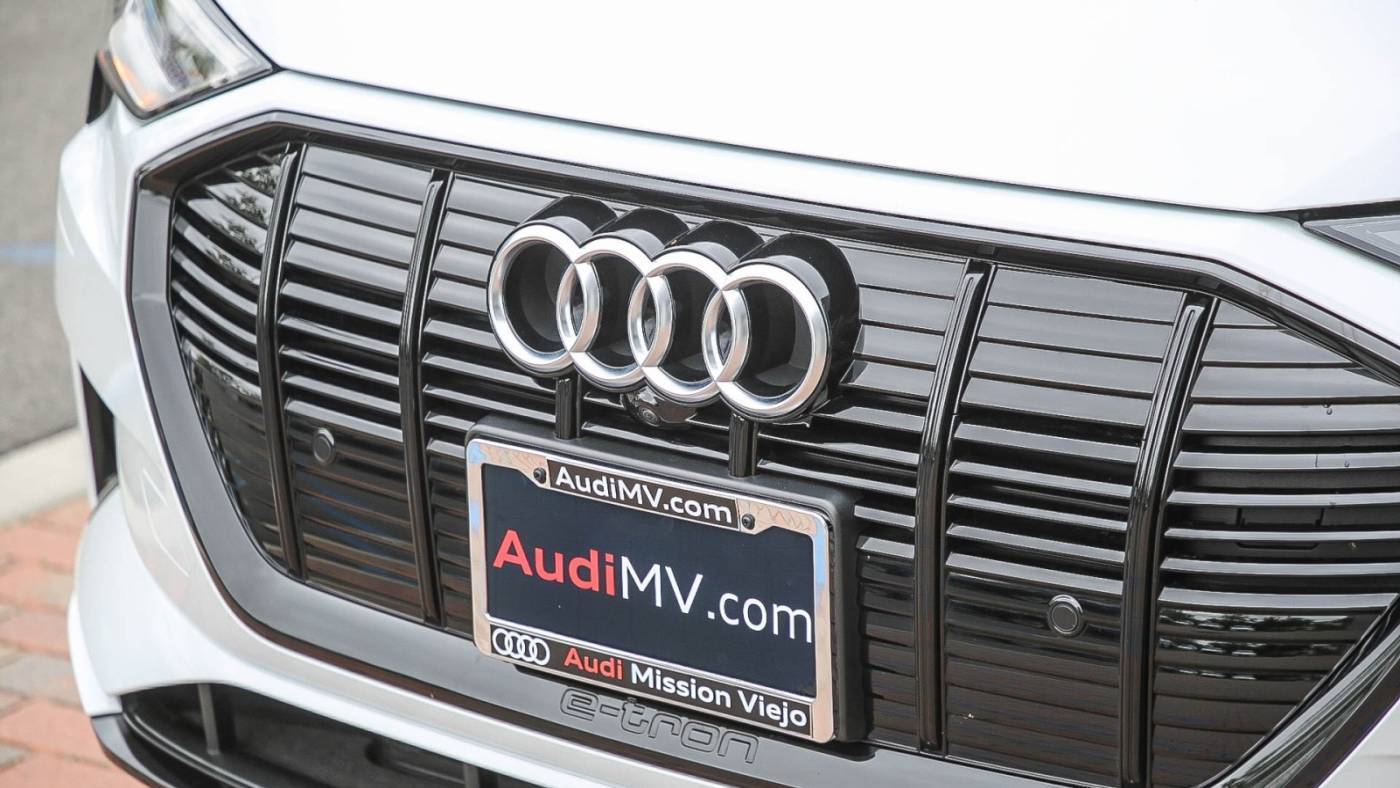 2022 Audi e-tron WA1AAAGE0NB013992