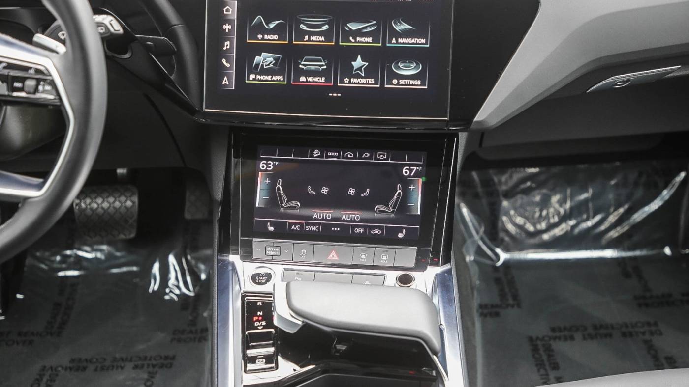 2022 Audi e-tron WA1AAAGE0NB013992