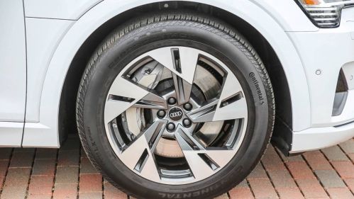 2022 Audi e-tron WA1AAAGE0NB013992