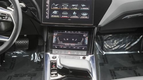 2022 Audi e-tron WA1AAAGE0NB013992