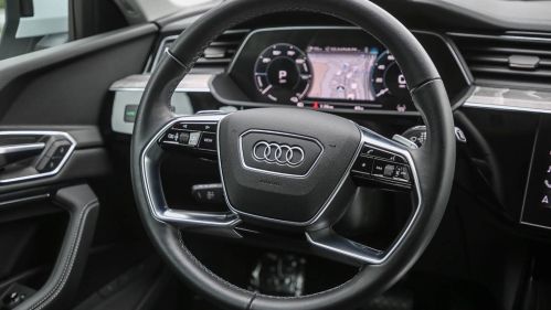 2022 Audi e-tron WA1AAAGE0NB013992