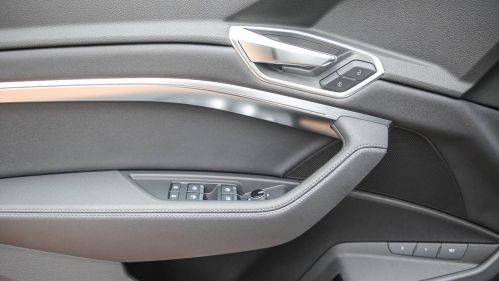 2022 Audi e-tron WA1AAAGE0NB013992