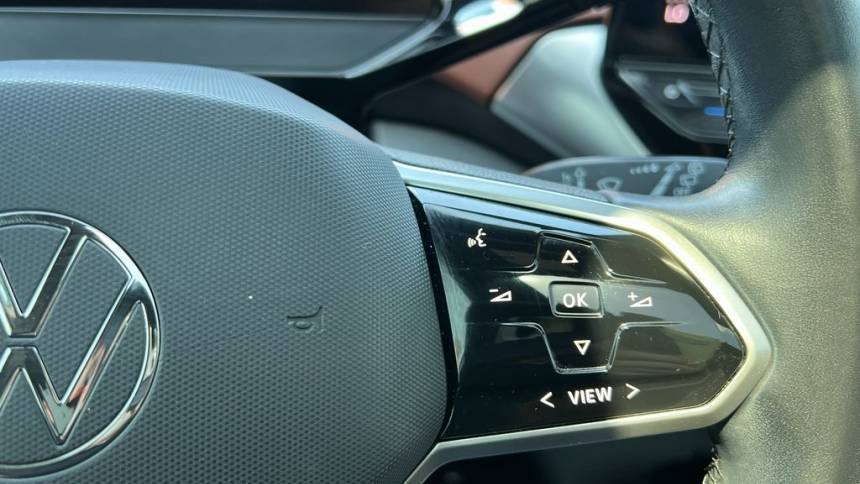 2021 Volkswagen ID.4 WVGTMPE26MP060443