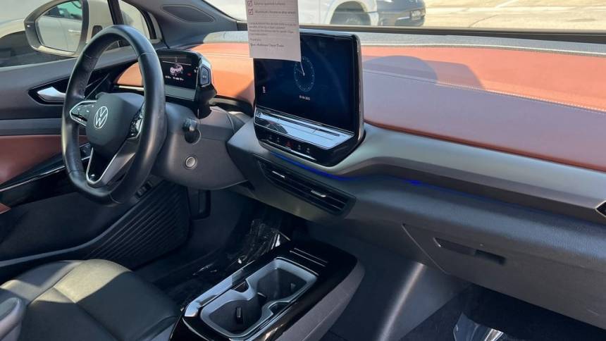 2021 Volkswagen ID.4 WVGTMPE26MP060443