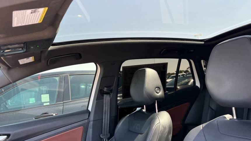 2021 Volkswagen ID.4 WVGTMPE26MP060443
