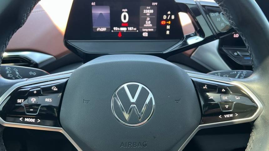 2021 Volkswagen ID.4 WVGTMPE26MP060443