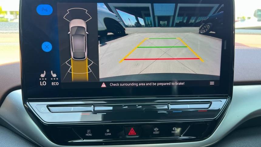 2021 Volkswagen ID.4 WVGTMPE26MP060443