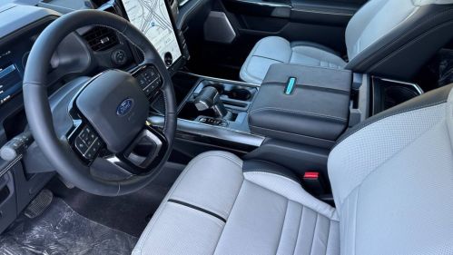 2025 Ford F-150 Lightning - Images - 9
