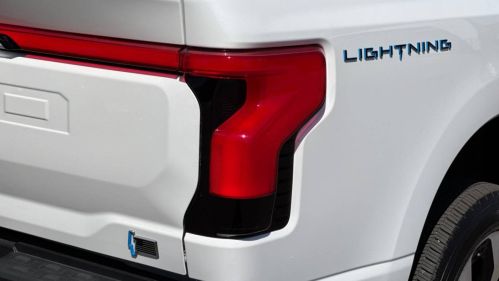 2025 Ford F-150 Lightning - Images - 25