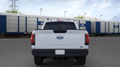 2025 Ford F-150 Lightning - Images - 5