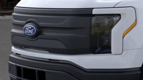2025 Ford F-150 Lightning - Images - 17