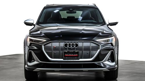 2022 Audi e-tron S - Images - 3