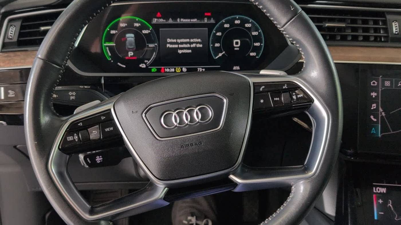 2019 Audi e-tron WA1LAAGE0KB022745