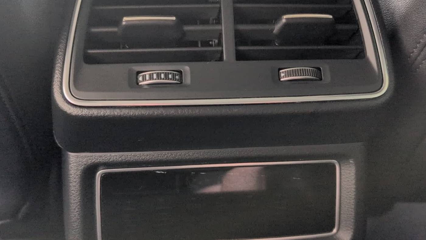 2019 Audi e-tron WA1LAAGE0KB022745