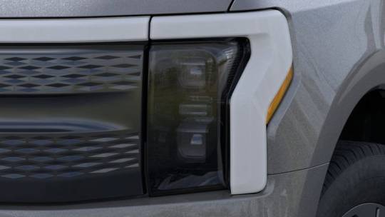 2025 Ford F-150 Lightning 1FT6W3LU6SWG10414