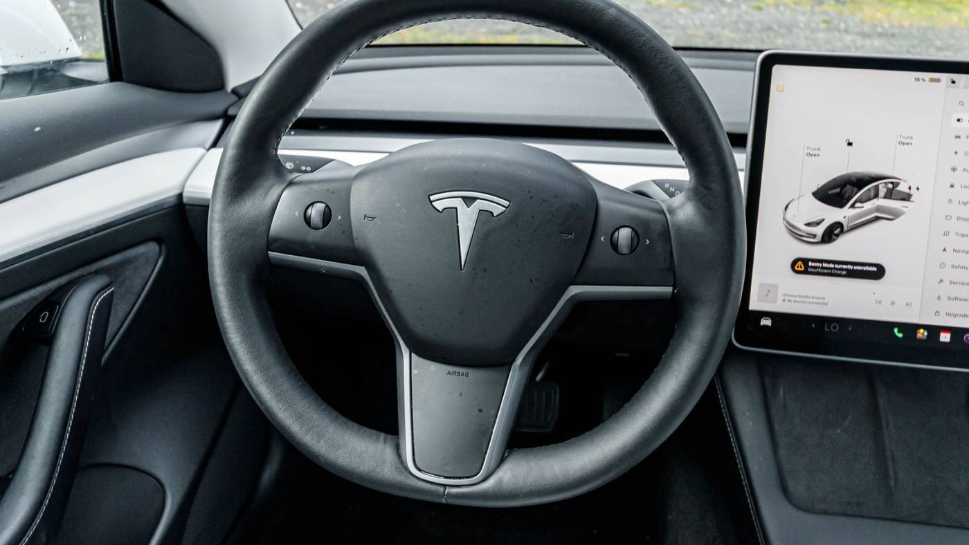 2020 Tesla Model 3 5YJ3E1EAXLF785879