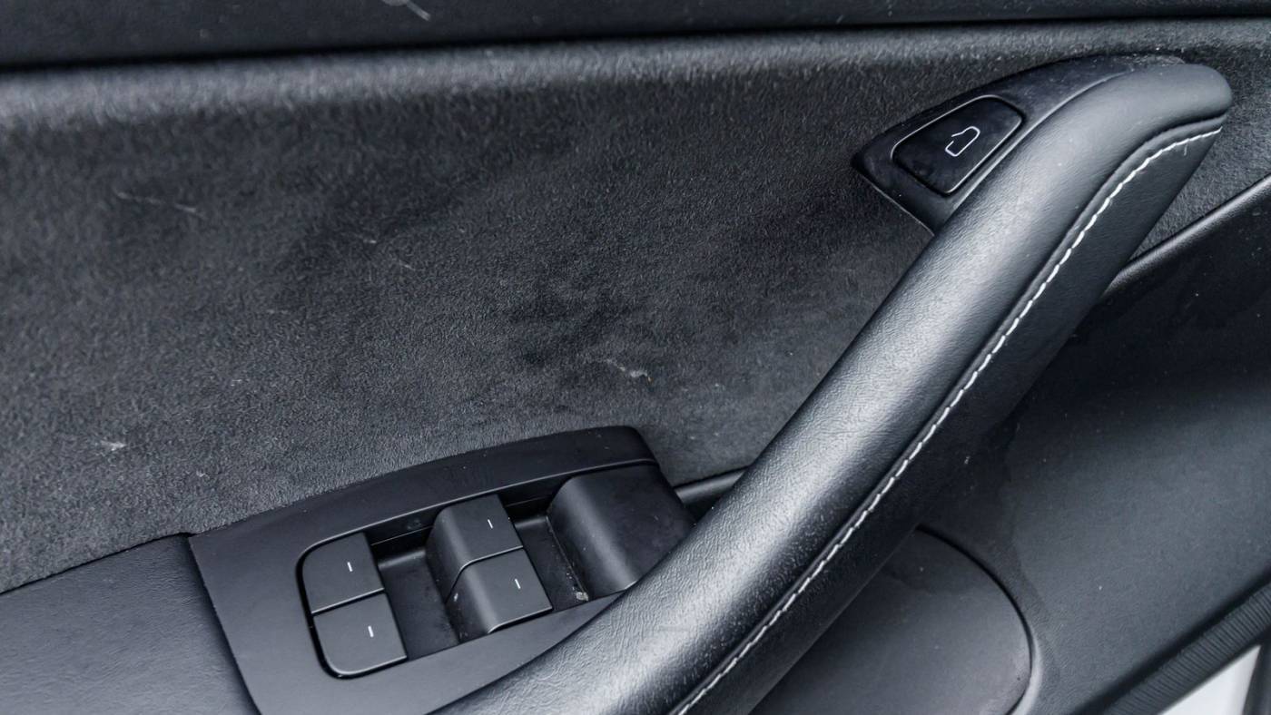 2020 Tesla Model 3 5YJ3E1EAXLF785879