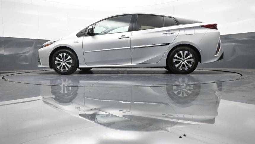 2020 Toyota Prius Prime - Images - 29