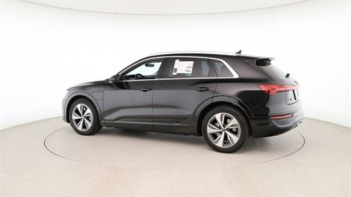 2024 Audi Q8 e-tron - Images - 5