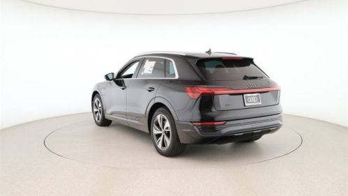 2024 Audi Q8 e-tron - Images - 6
