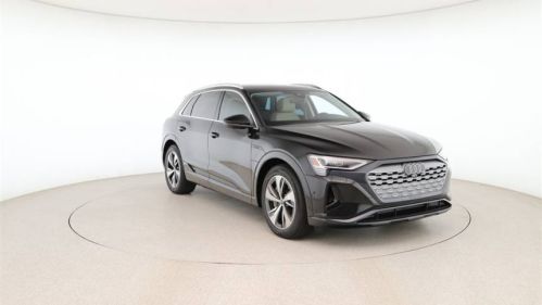 2024 Audi Q8 e-tron - Images - 12