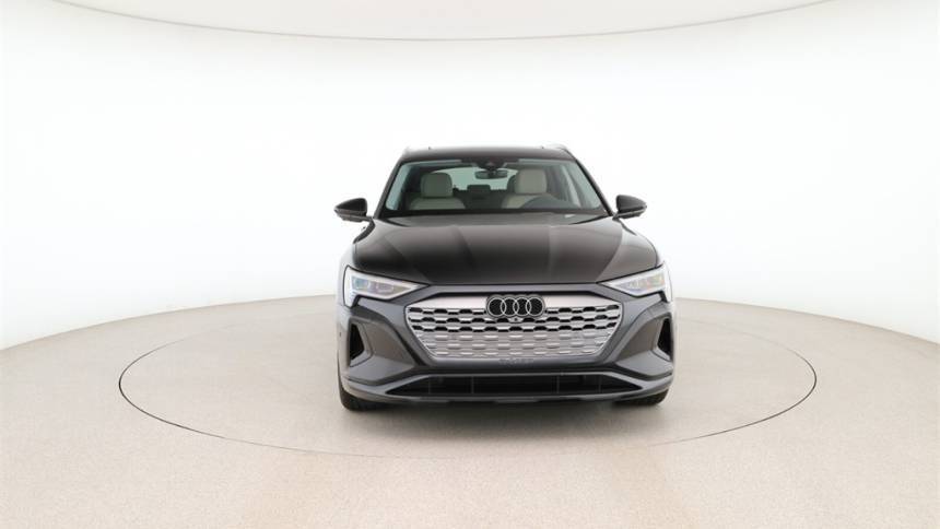 2024 Audi Q8 e-tron - Images - 13