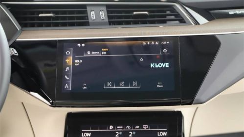 2024 Audi Q8 e-tron - Images - 19
