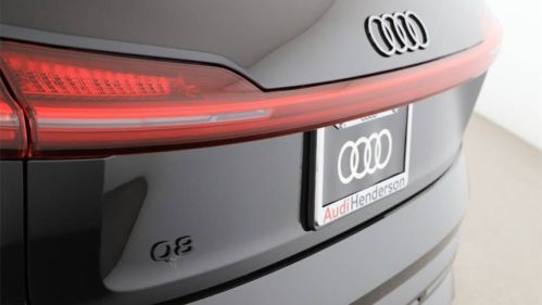 2024 Audi Q8 e-tron - Images - 29