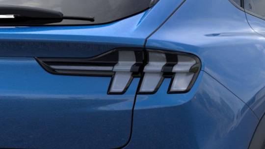 2025 Ford Mustang Mach E 3FMTK1R43SMA18670