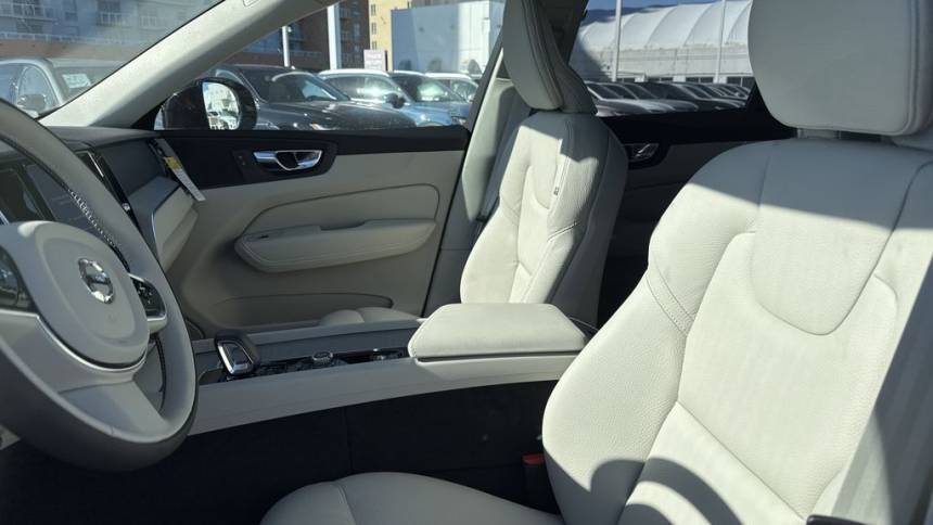 2025 Volvo XC60 YV4H60RC6S1209770