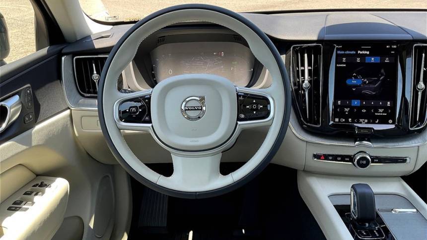 2025 Volvo XC60 YV4H60RC4S1055964