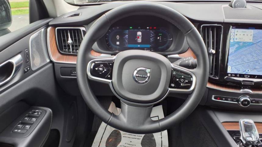 2023 Volvo XC60 YV4H60DX6P1348217