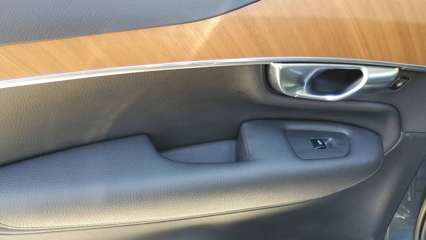2022 Volvo XC90 YV4H60CZ9N1844144